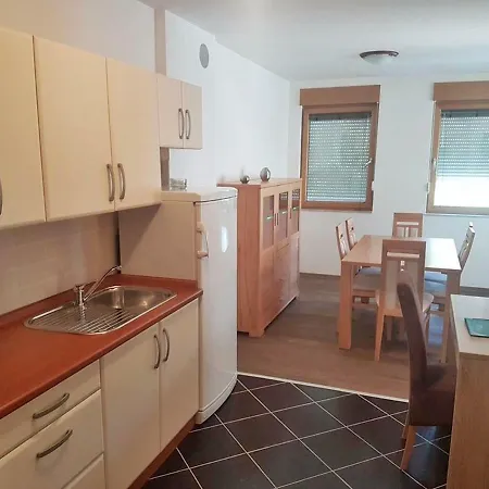 Casa Marcella Near The Beach Апартаменты Ровинь