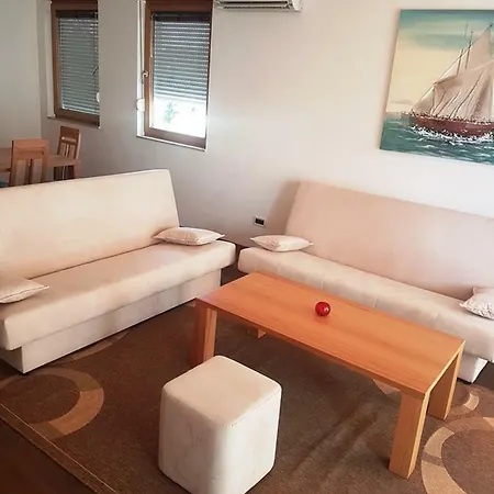 Casa Marcella Near The Beach * Ρόβινι